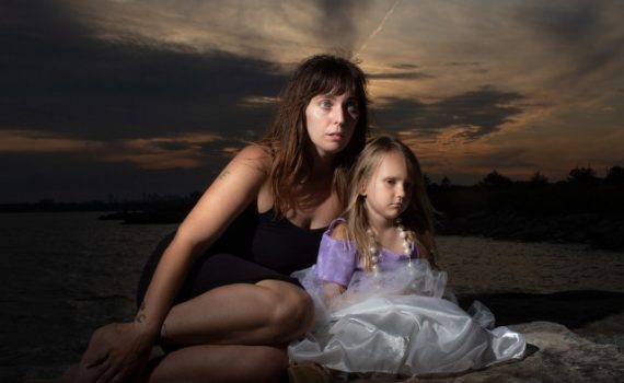 us_girls_4_american_dollars