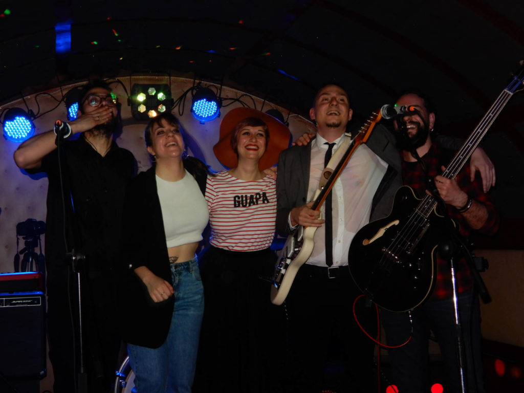 guapa_gualtrapa_banda_despedida