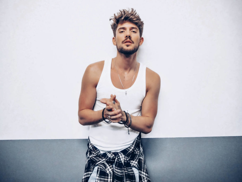 Carlos_right_5_1