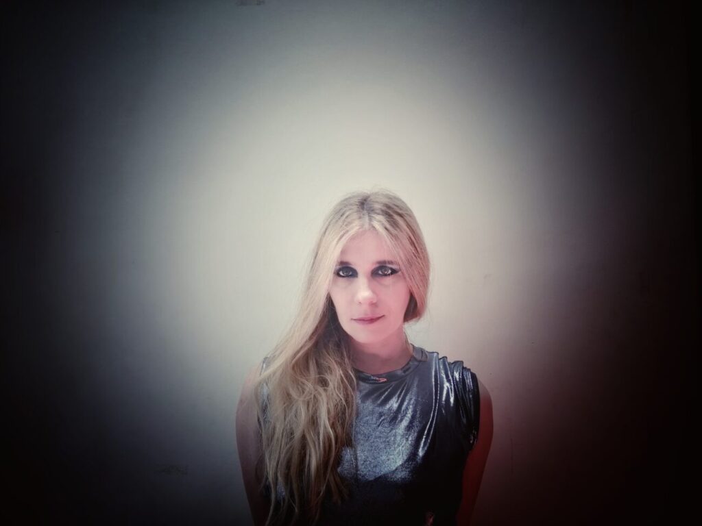 marta_plumilla_el_hilo_directo