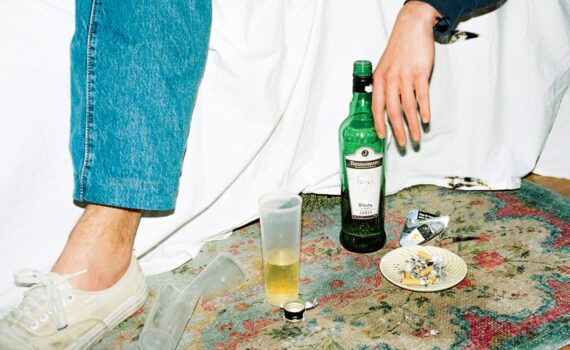 Karavana_Resaca Pop_Single_cover