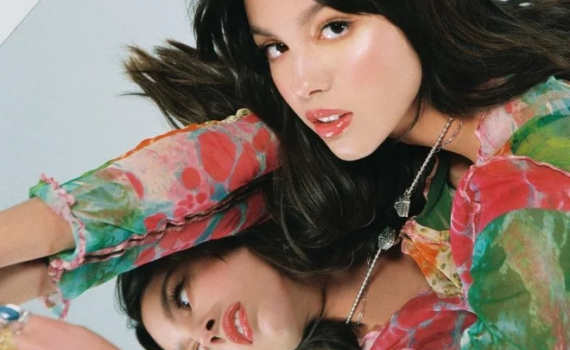 olivia_rodrigo_deja_vu_foto_oficial