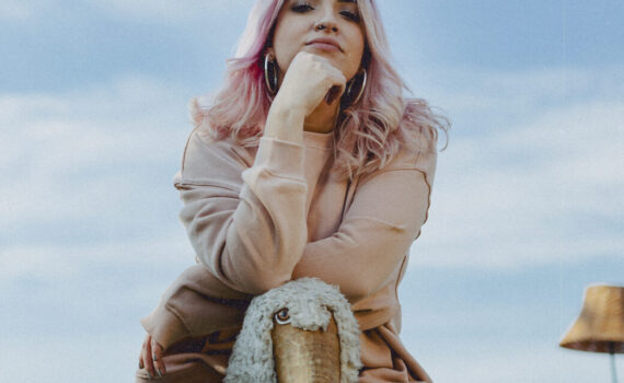 sara_del_valle_sala_el_sol