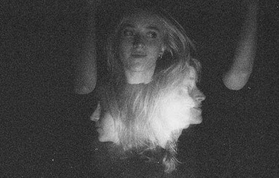 red_ribbon_planet_x_foto