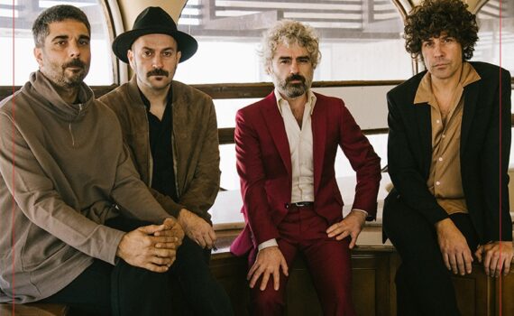 leon benavente era foto banda promo