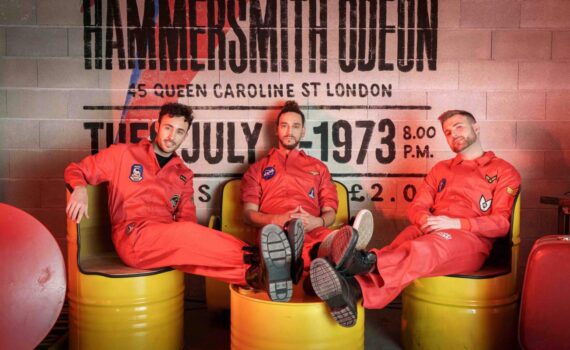 locos de atar sonrisas nuevo lanzamiento