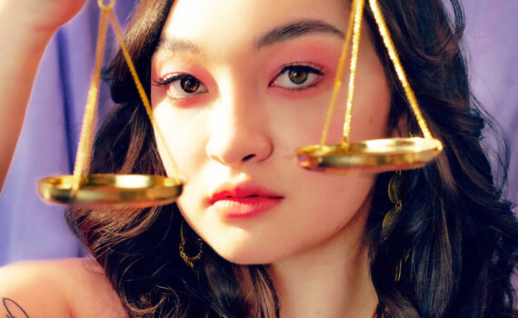 mxmtoon rising kalidoscope Lissyelle Laricchia